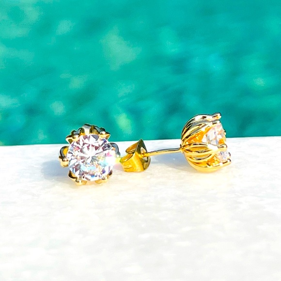 18k Yellow Gold Plated Cubic Zirconia Stud Earrings Stone Color is White - Picture 7 of 14